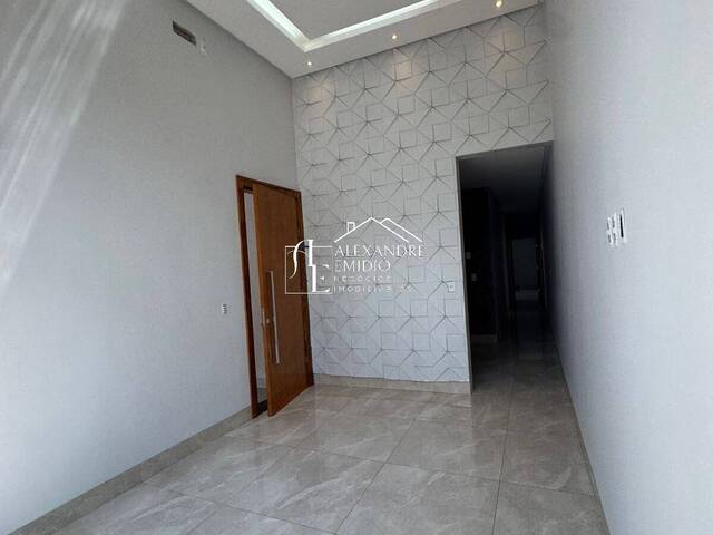 Casa para Venda em Aparecida de Goiânia - 4