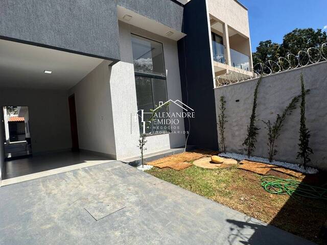 #2 - Casa para Venda em Aparecida de Goiânia - GO - 1