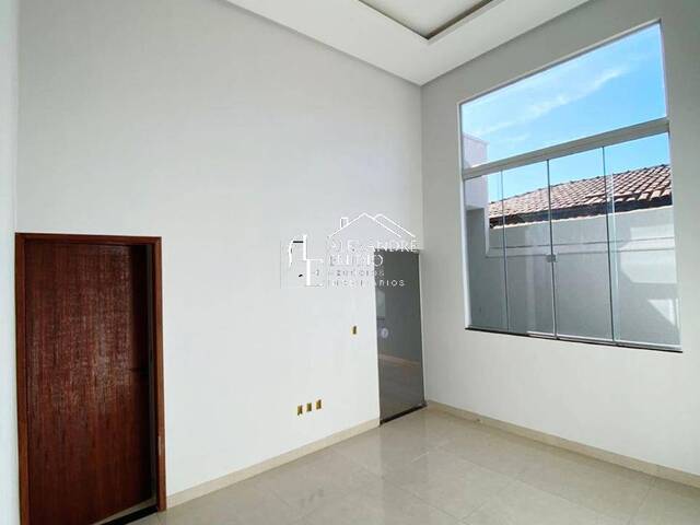 Casa para Venda em Aparecida de Goiânia - 4